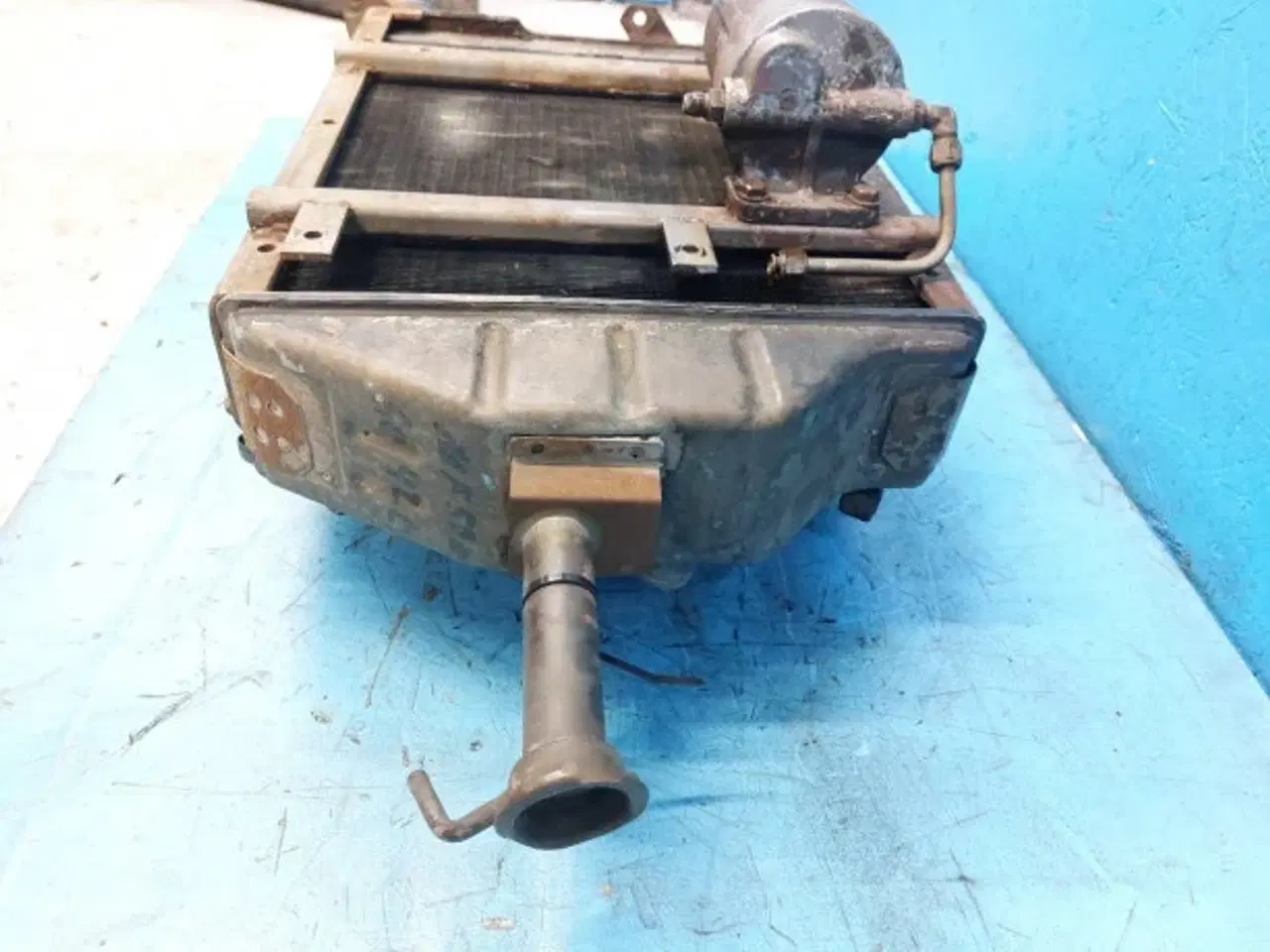 Billede 4 - Massey Ferguson 590 Køler 1876608M3