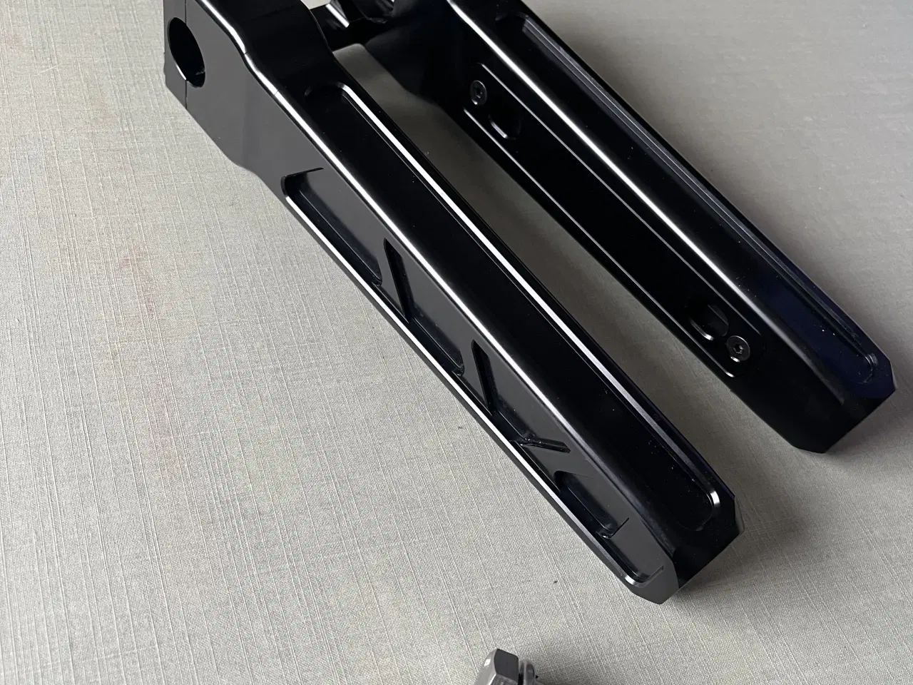 Billede 3 - Høj riser 10” Clubstyle til Harley-Davidson