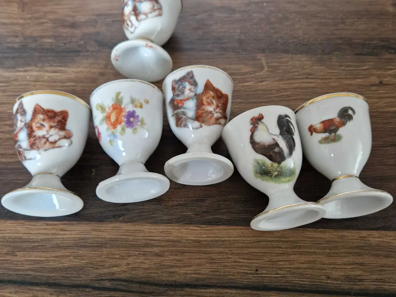 Billede 1 - 6 stk antikke æggebægre med motiver 