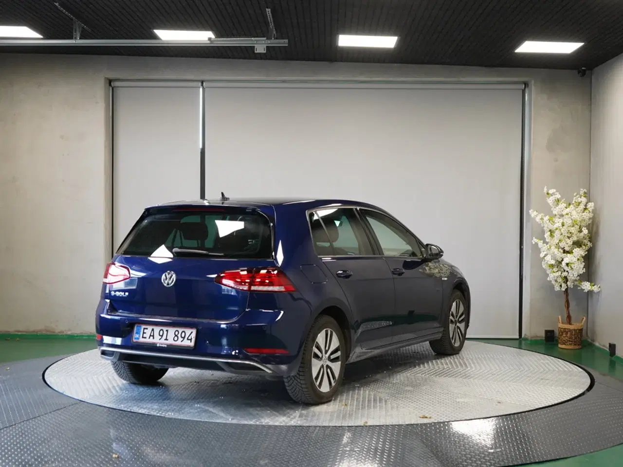 Billede 5 - VW e-Golf 100 kW – 2020 – Elbil med alt i udstyr!