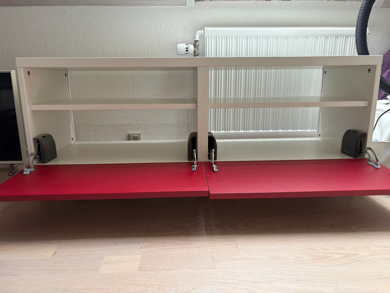 Billede 2 - TV-Bord