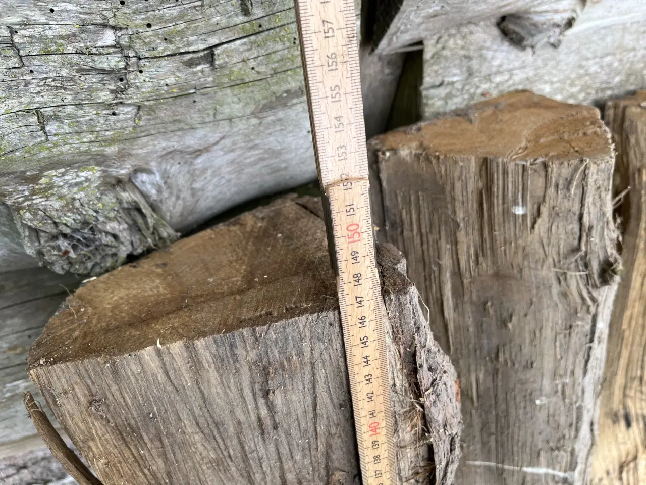 Billede 3 - Hegnspæle lavet af egetræ