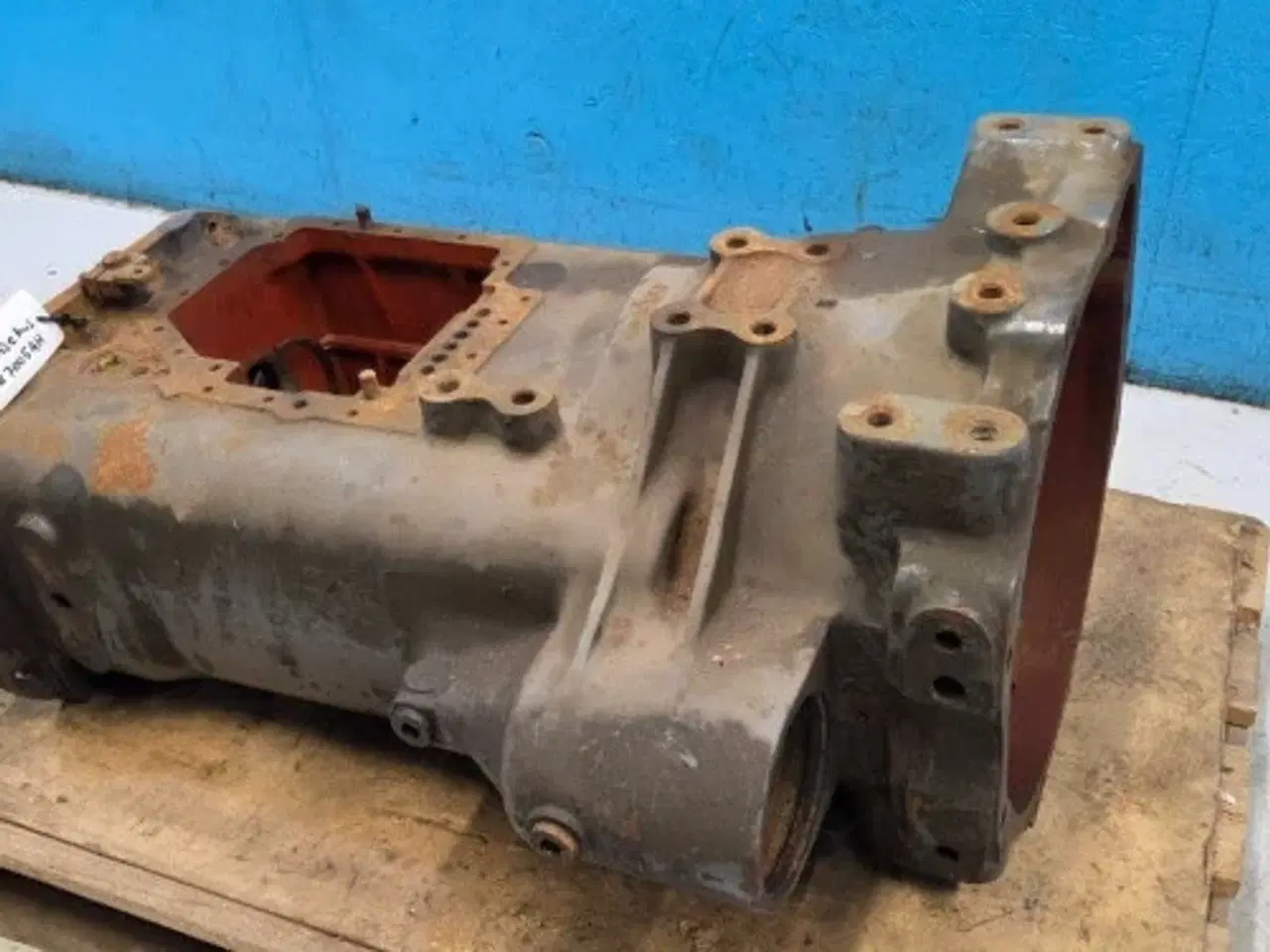 Billede 5 - New Holland 8340 Gearkasse Hus F0NN7005AH