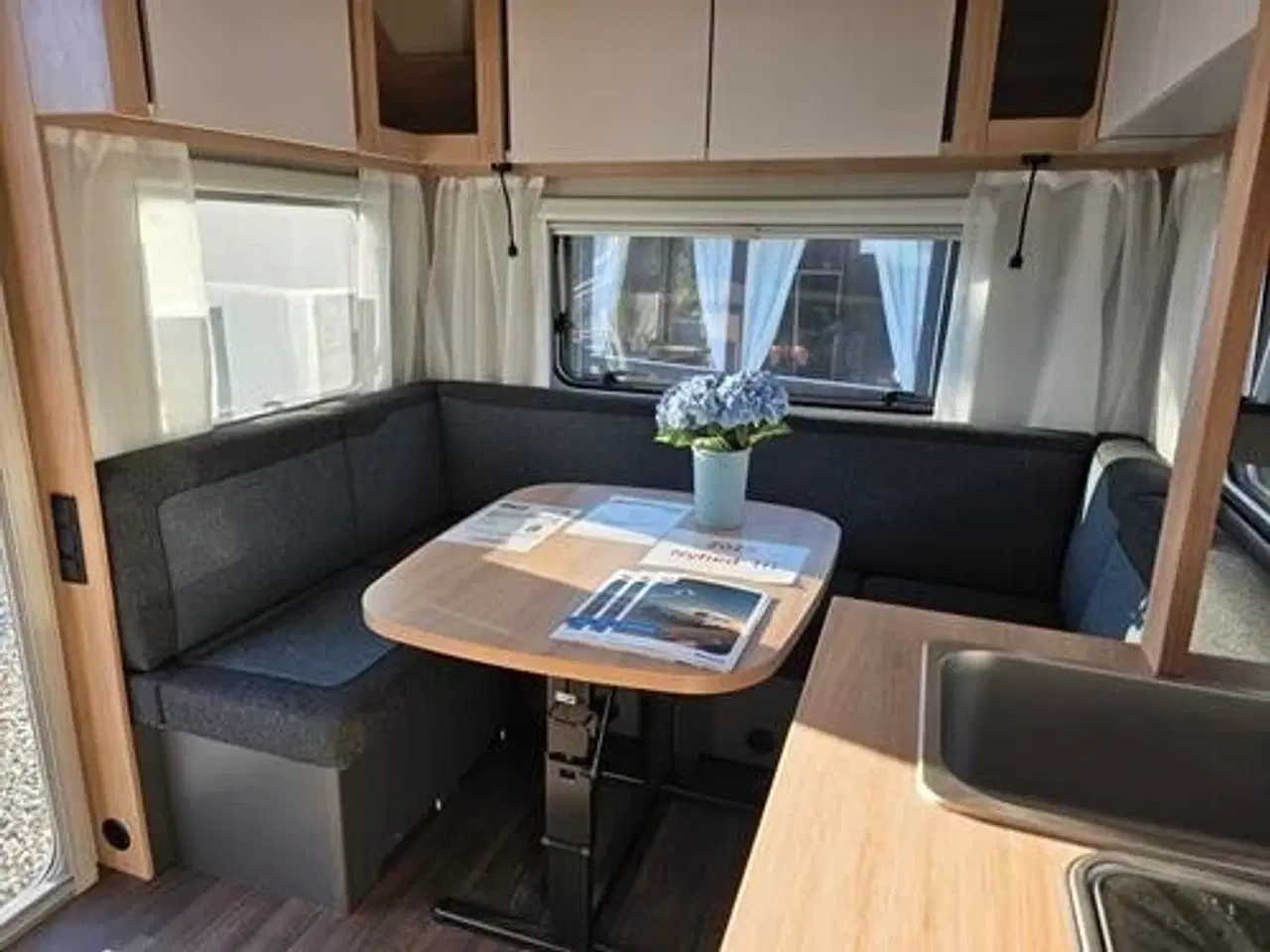 Billede 9 - Knaus SPORT 450  FU -  EFTERÅRTILBUD  Mover Kr: 1. Spar 18.698