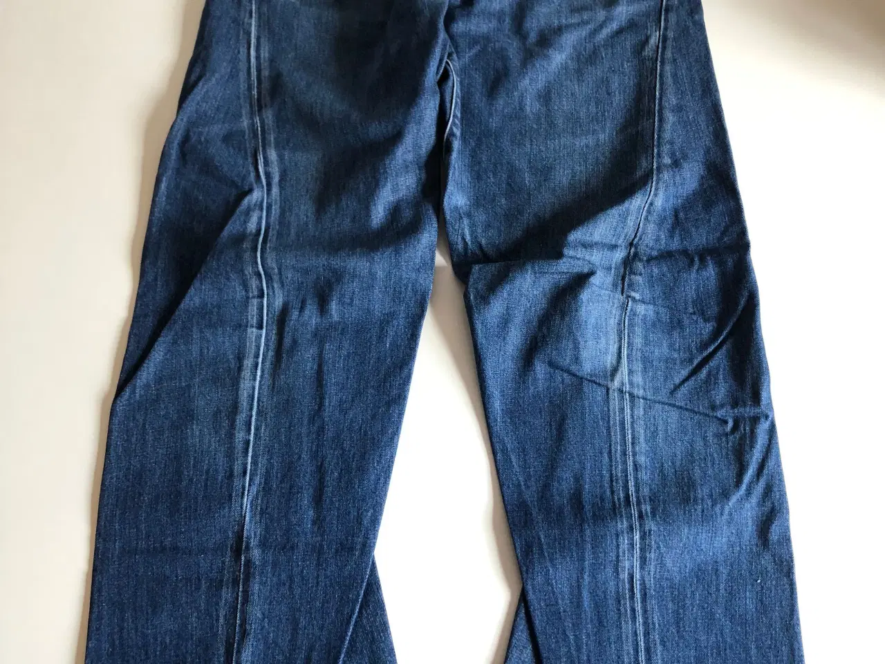 Billede 1 - Levis Jeans (Brugt få gange)