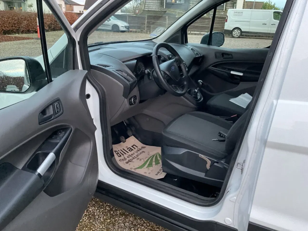 Billede 2 - Ford Transit Connect 1,5 TDCi 100 Trend kort