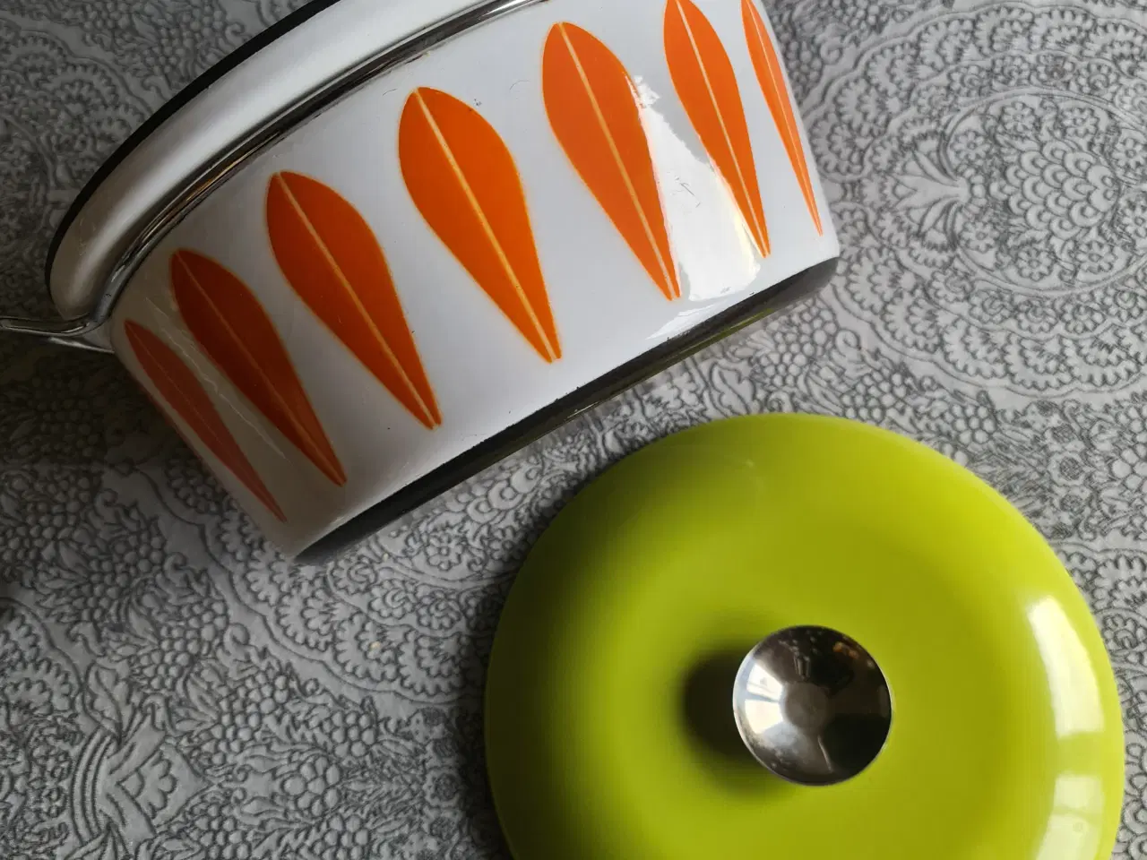 Billede 1 - Lotus Gryde