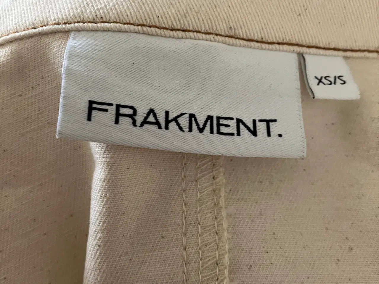 Billede 3 - Jakke/skjorte fra Frakment str xs/s brugt få gange