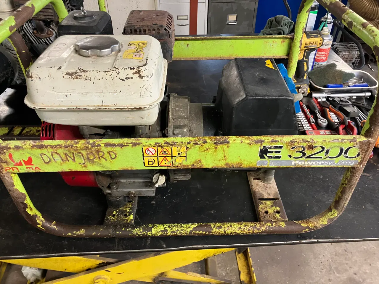 Billede 1 - Byd 3 stk Pramac E3200 generatorer