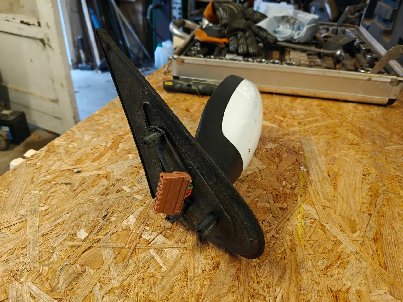 Billede 2 - Sidespejl til Peugeot