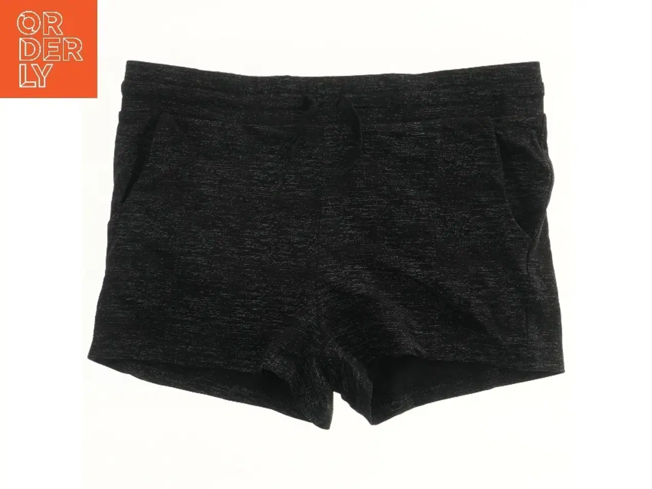 Billede 2 - Kort træningsbukser fra H&M (str. 170)