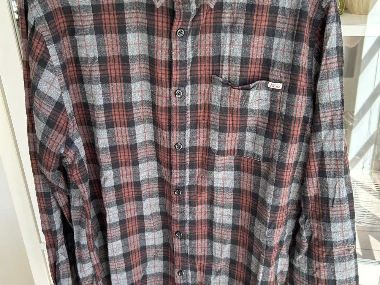 Billede 2 - Skjorte fra Jack & Jones XL