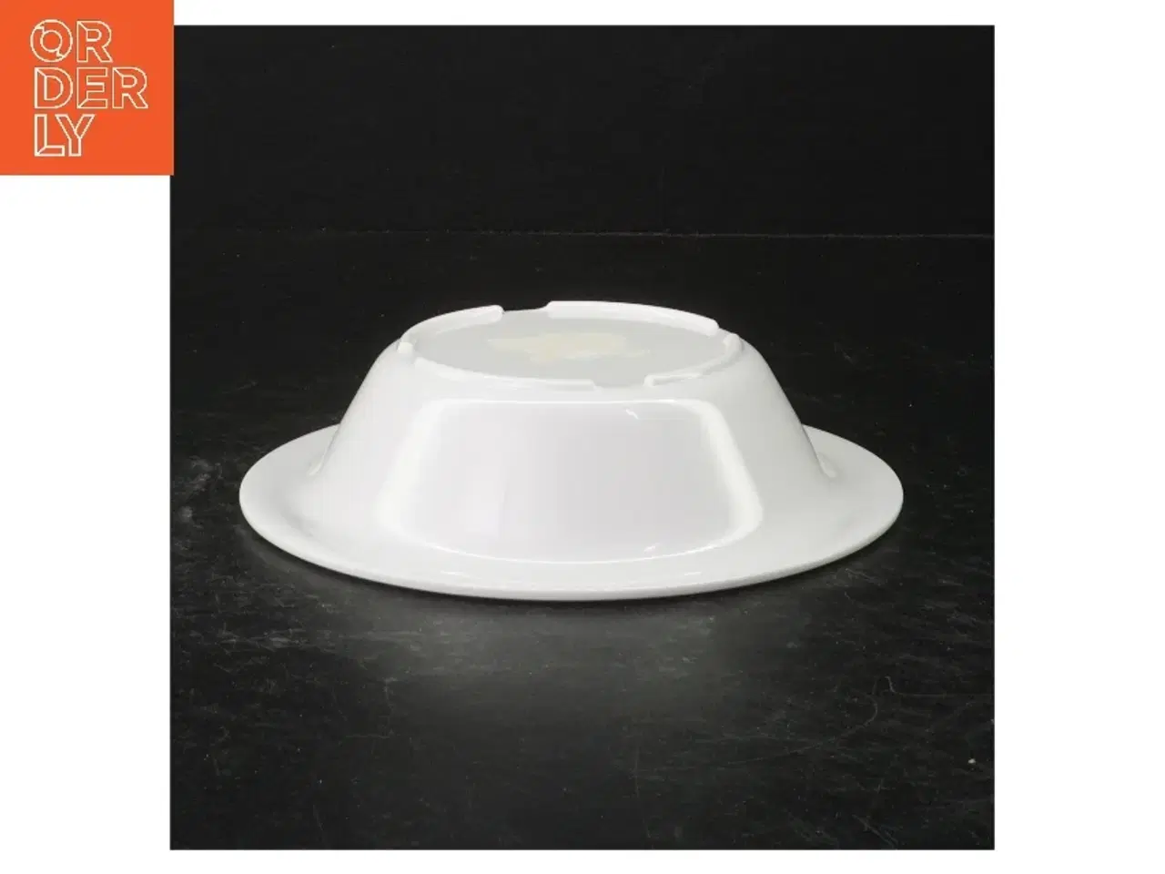 Billede 2 - Børne tallerken og skål med hestetema fra Pony Club (str. Ø. 17,5 cm)