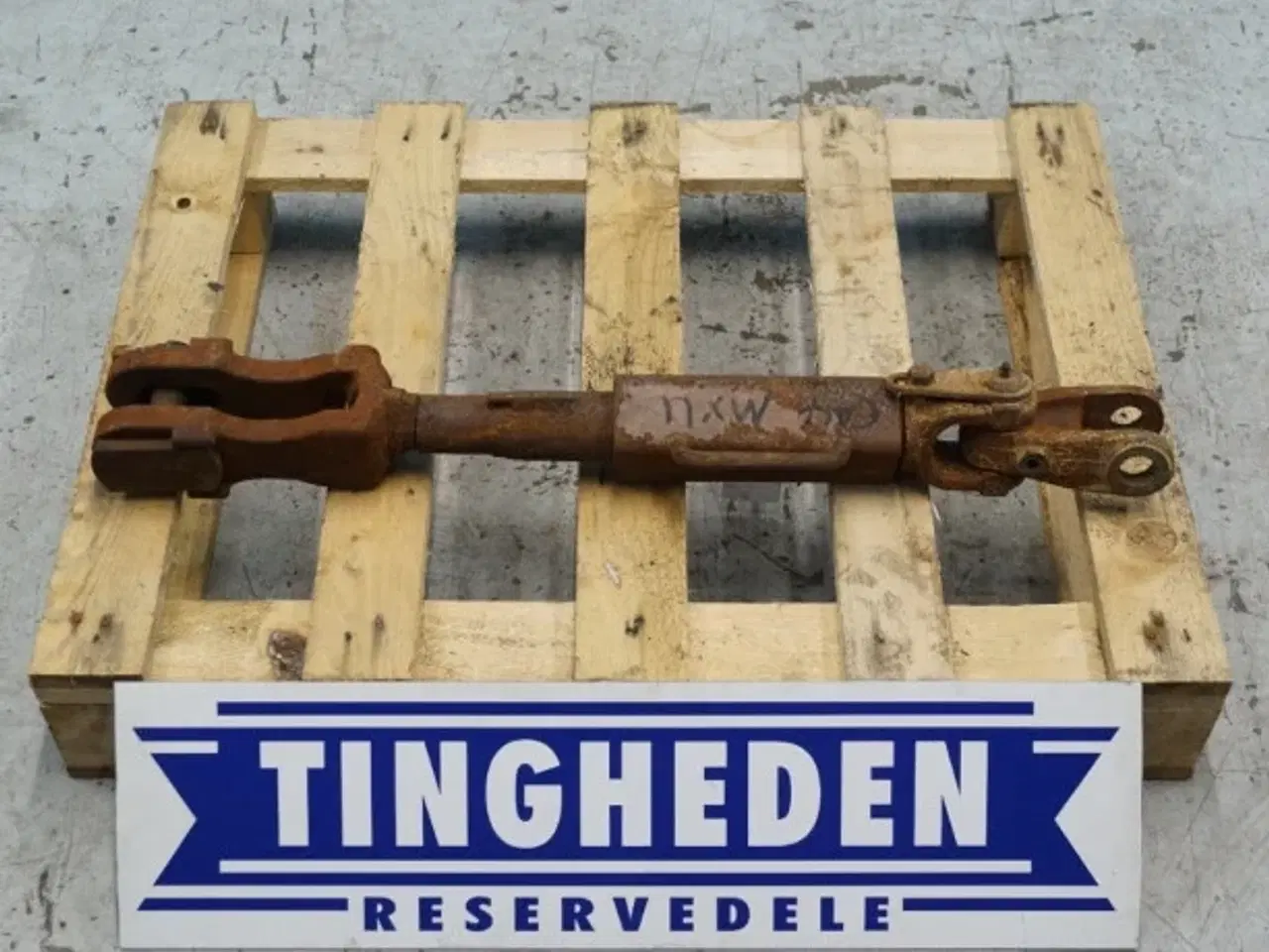 Billede 1 - Case MXU 135 L.H. Liftspindel 47130651