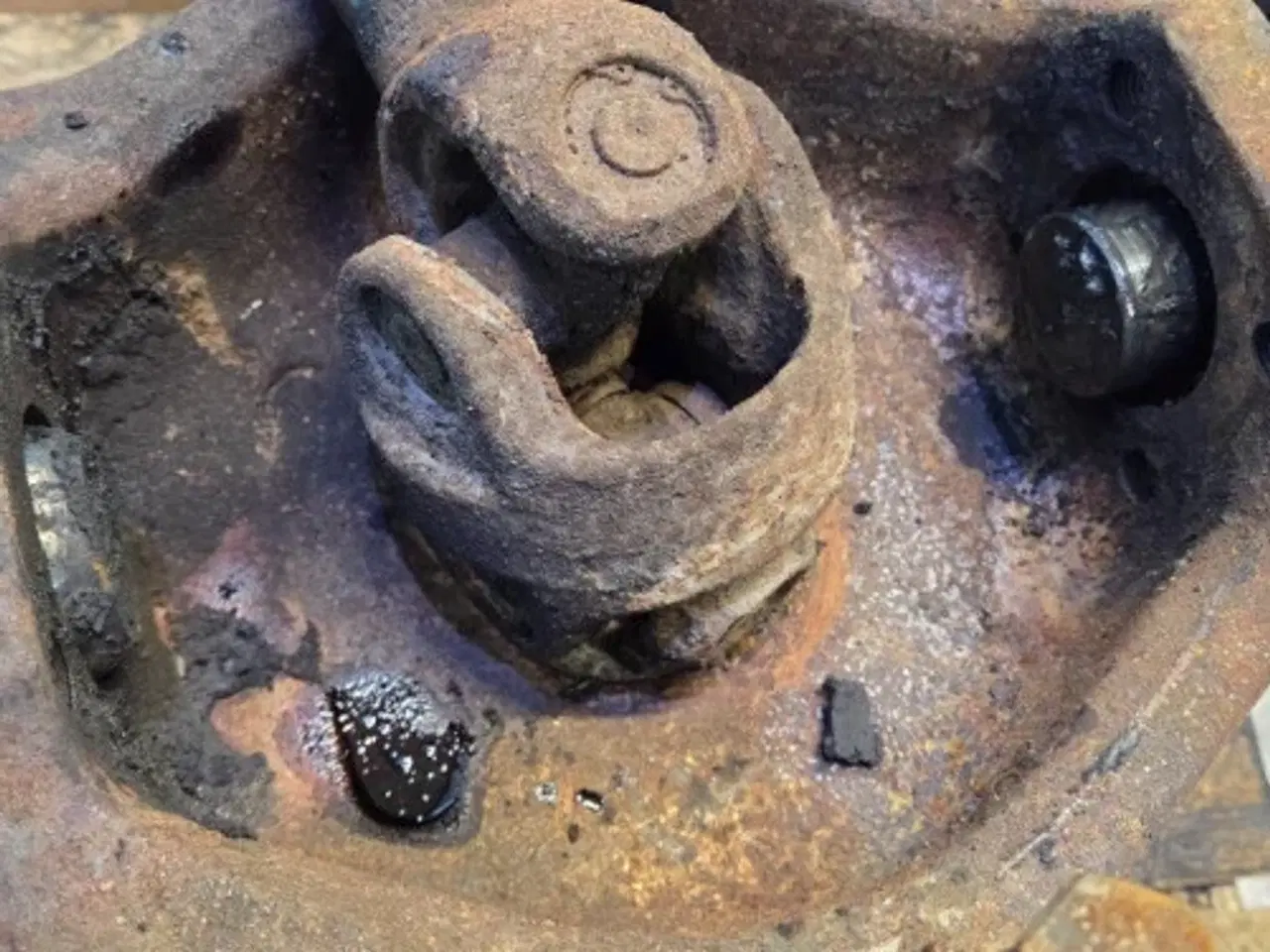 Billede 7 - New Holland LB115B Hjulnav L. 85825032