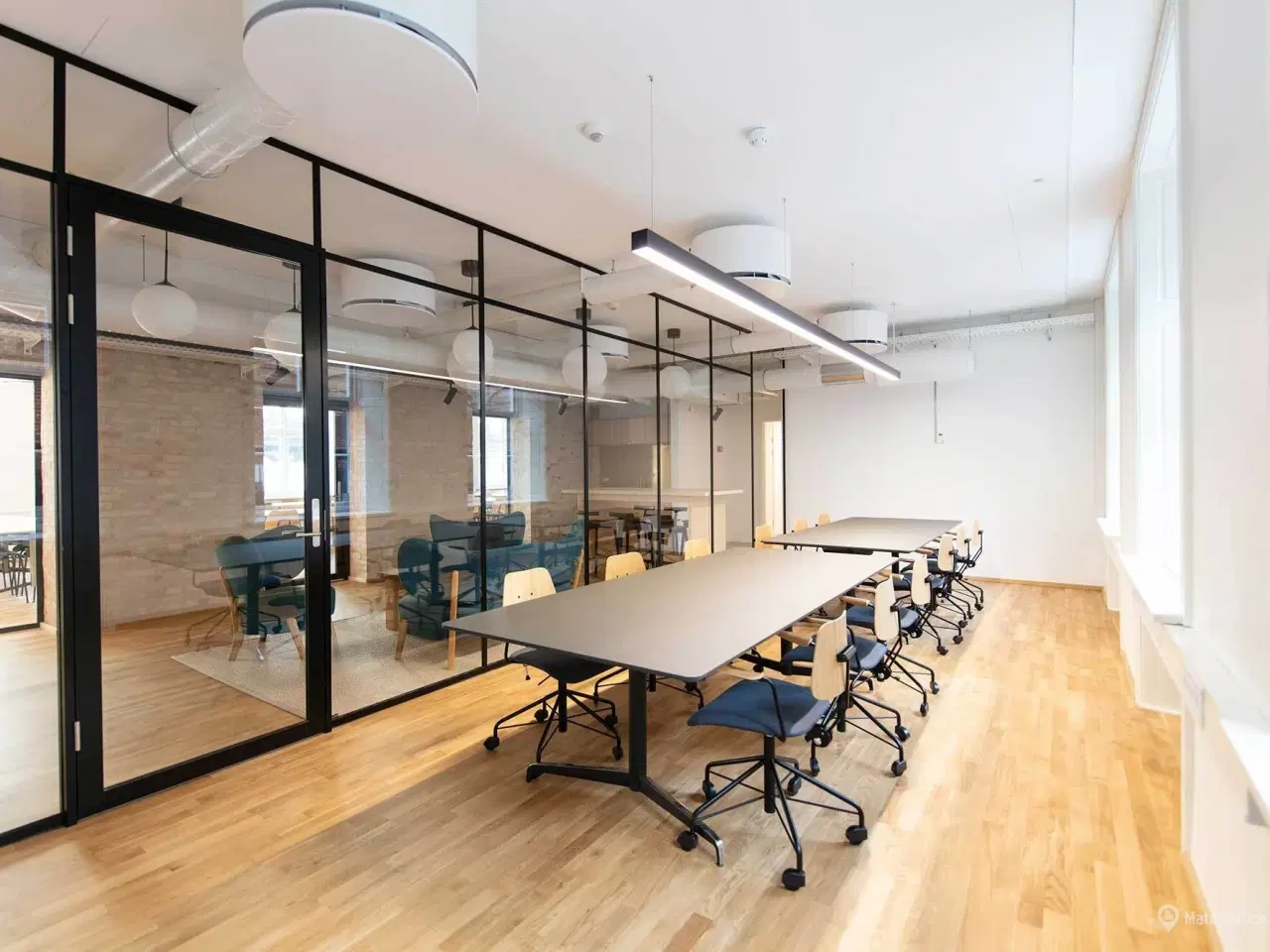 Billede 9 - Nyrenoveret kontorlejemål med adgang til fælles kantine og mødecenter - 2 min. gang fra Vesterport Station.