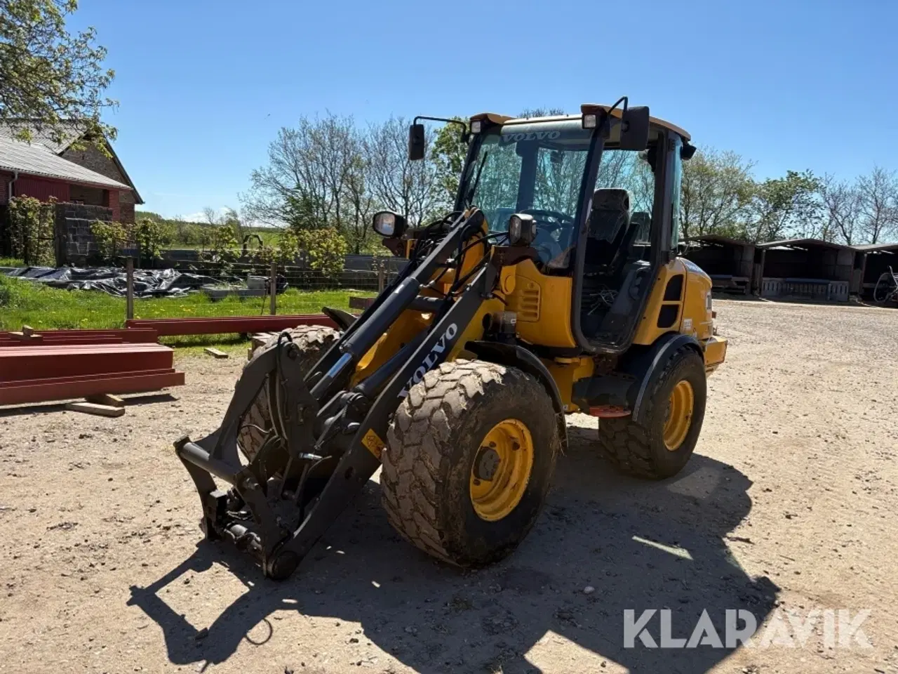 Billede 1 - Gummiged Volvo L25H