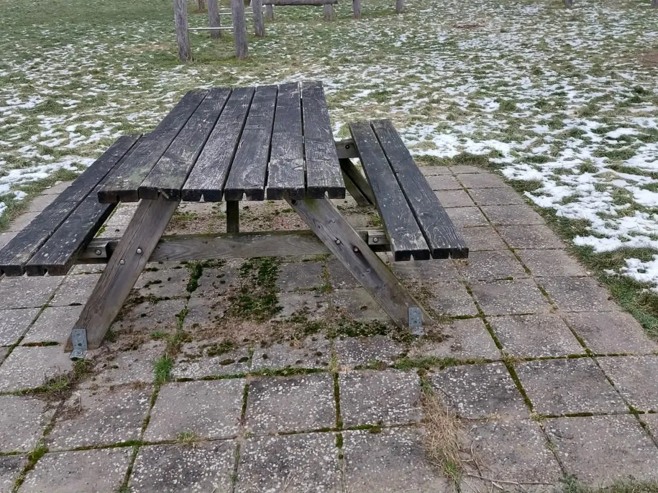 Billede 1 - Bordbænkesæt