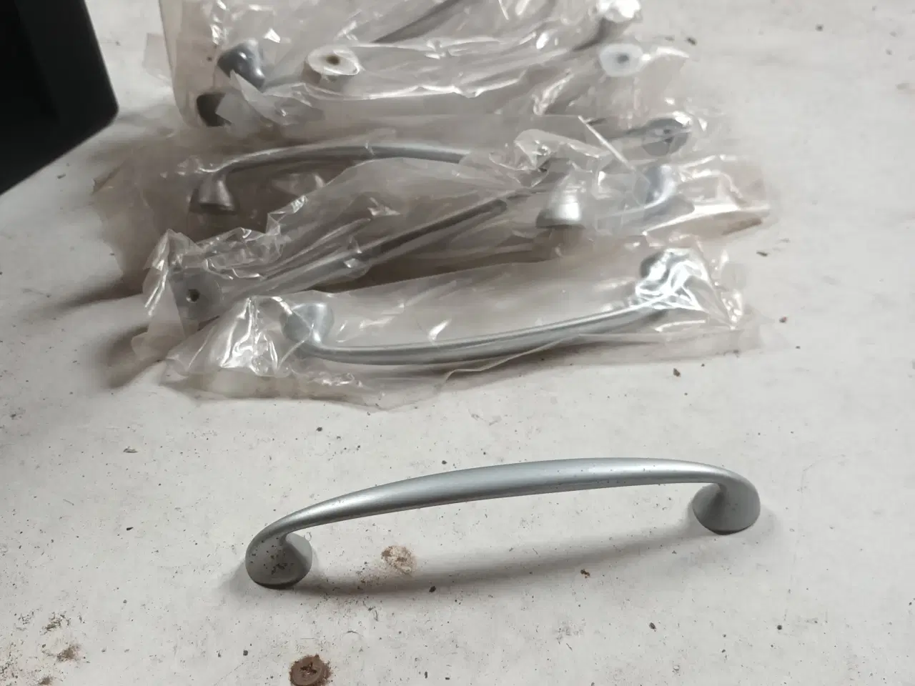 Billede 2 - Skabsgreb 