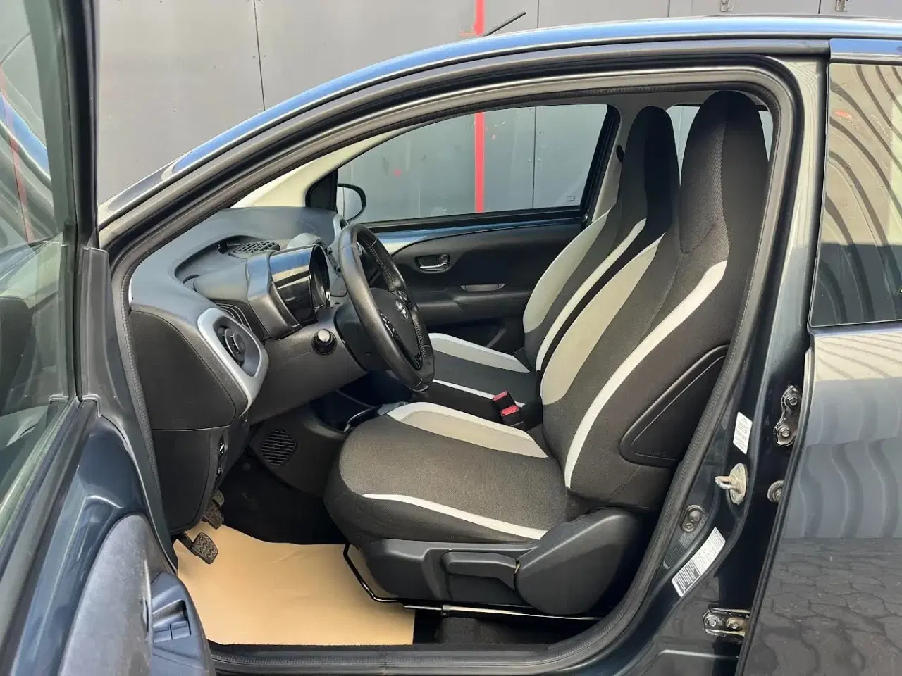 Billede 2 - Toyota Aygo 1,0 VVT-i x-play