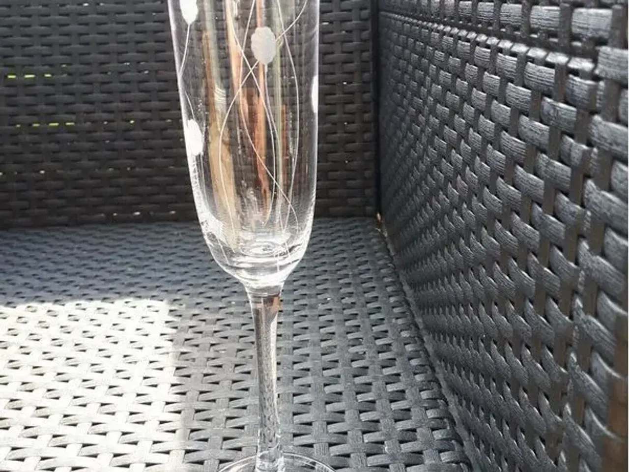 Billede 1 - Champagneglas med blomsterranker