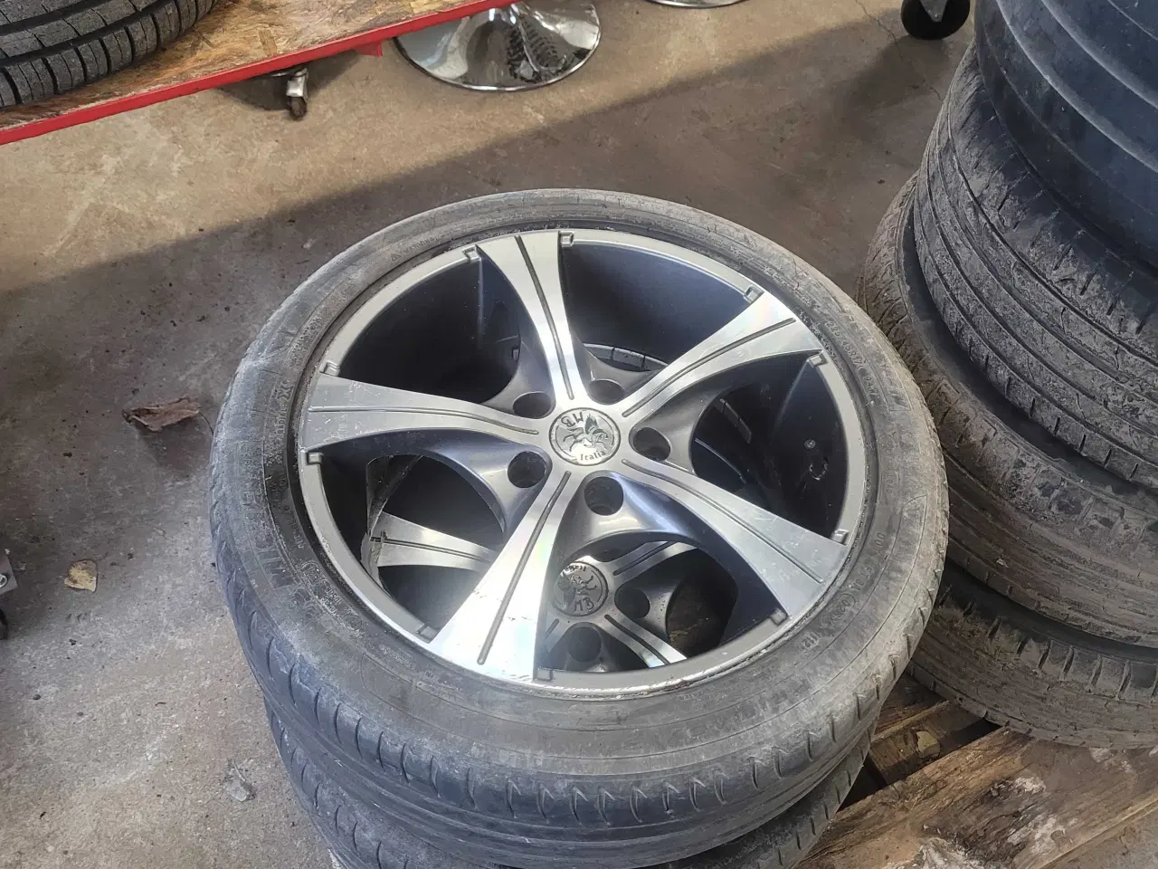 Billede 3 - 17 tommer alufælge fra mazda 3