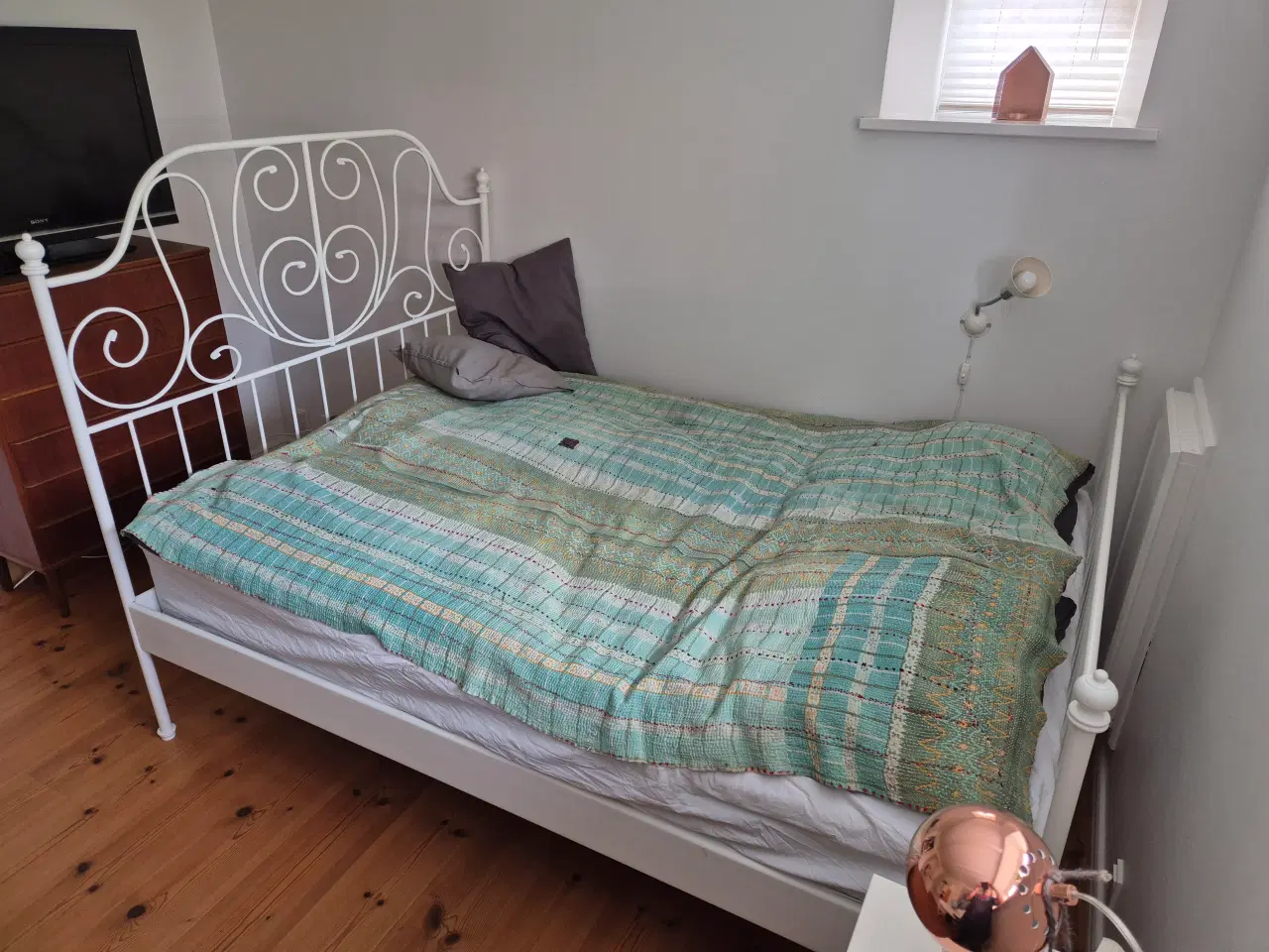 Billede 2 - IKEA seng 140*200 - uden madras
