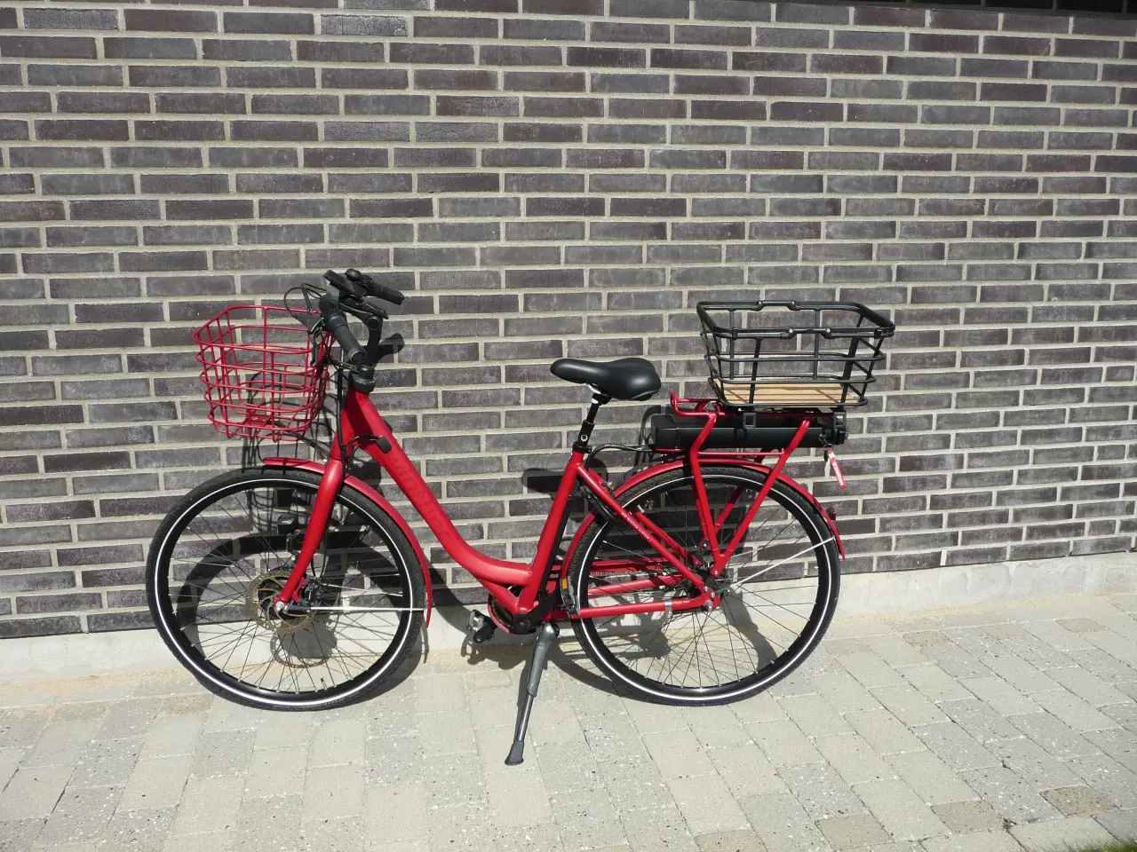 Billede 5 - Slagtilbud på 2 næsten nye elcykler