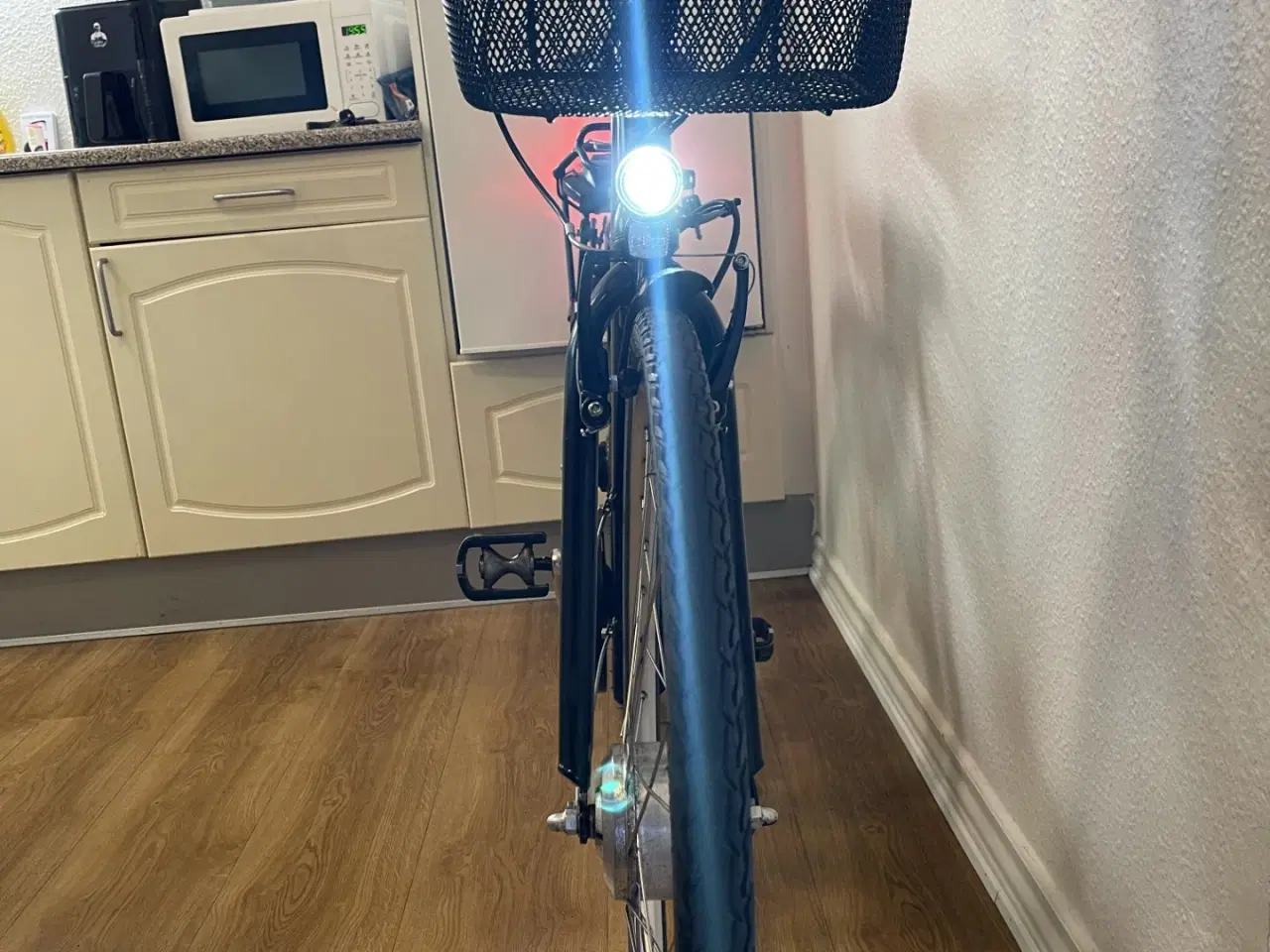 Billede 6 -  flot sco  dame elcykel 28"  7 gear. 
