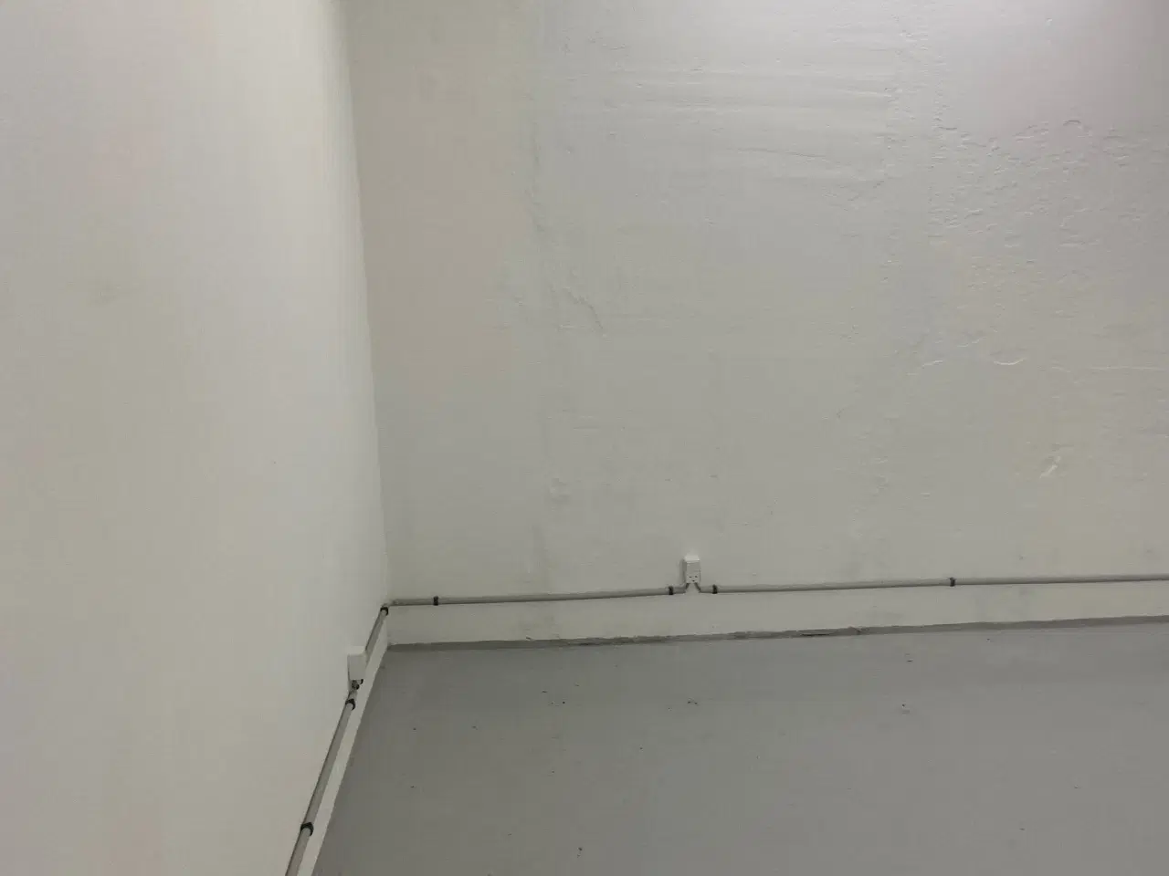 Billede 3 - Kælderlokale til leje centralt i Valby