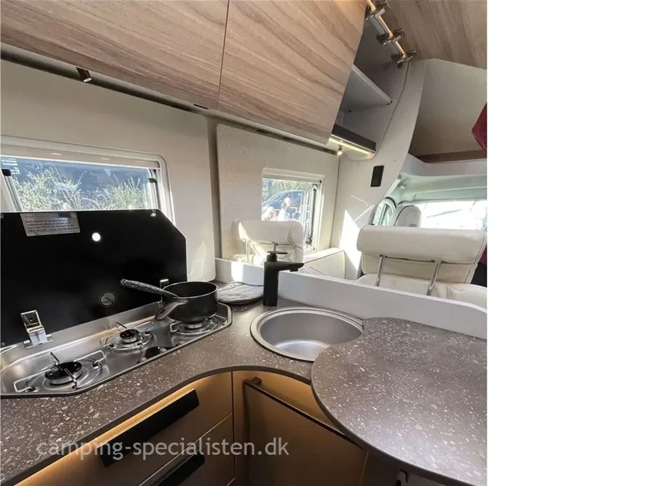 Billede 7 - 2026 - Bürstner   NYHED! Bürstner B66 TD 690 2026 kampagnemodel - Kommer snart hos Camping-Specialisten.dk