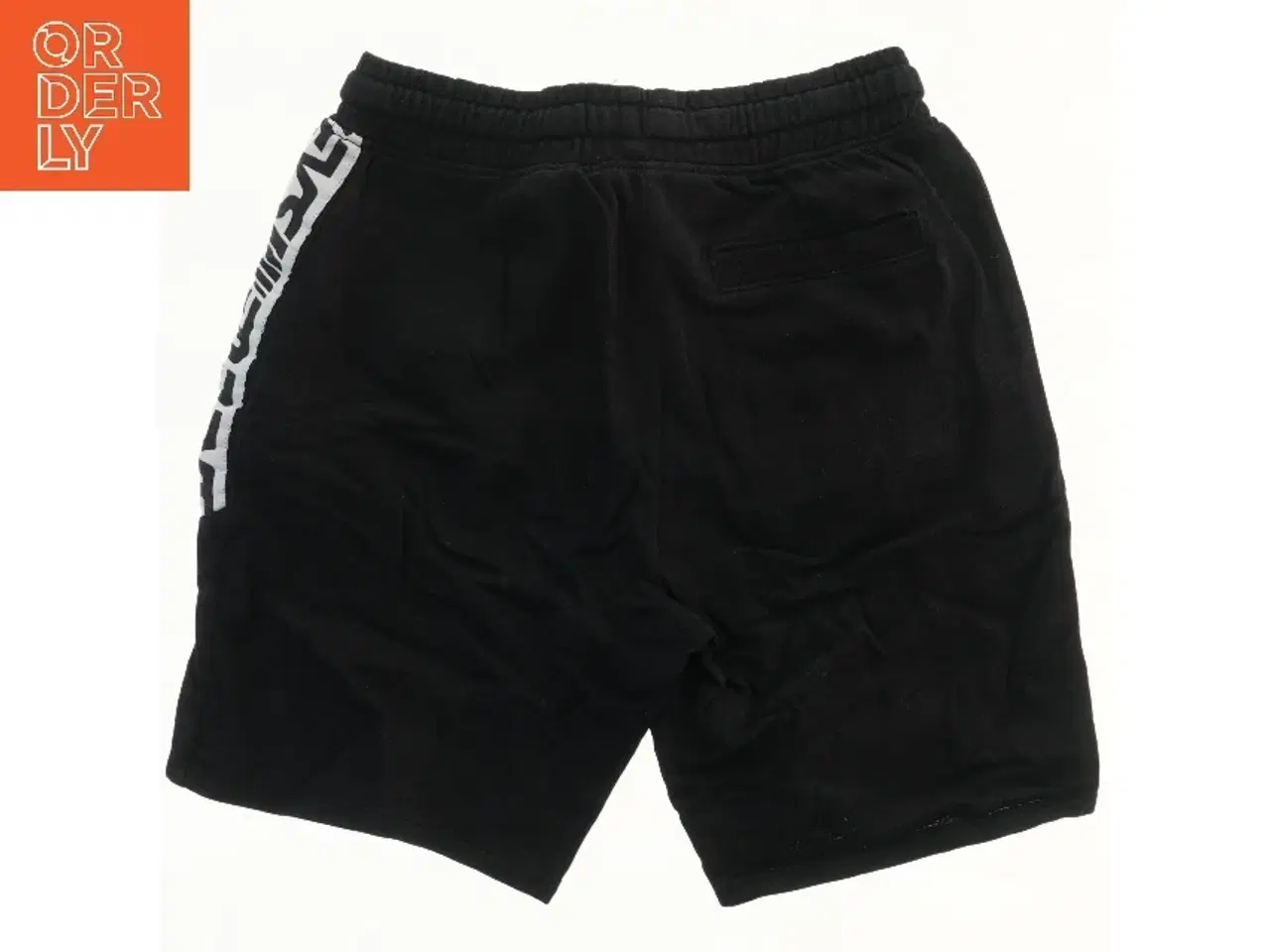 Billede 2 - Sort shorts med logo fra H&M (str. 152)