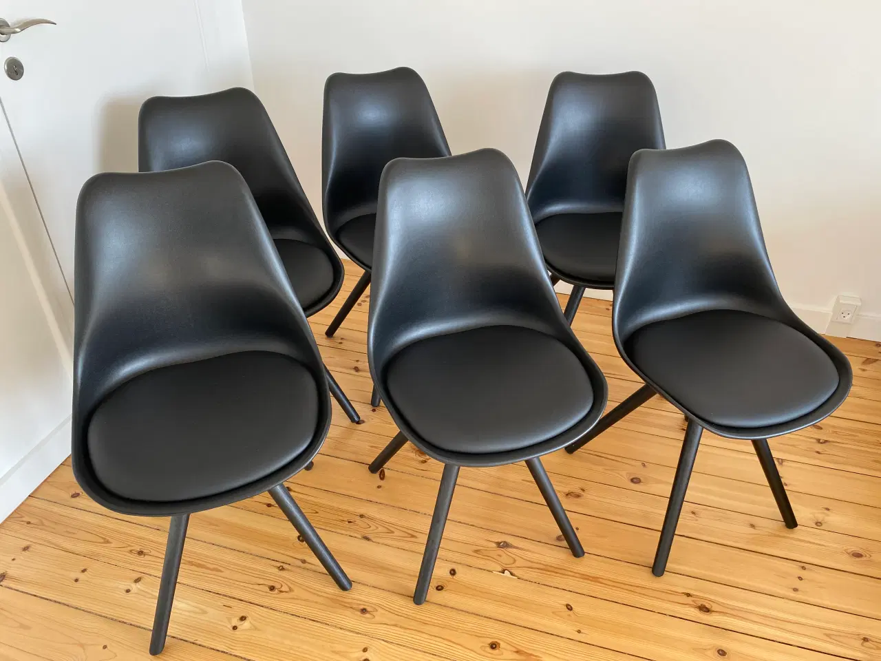 Billede 3 - 6 stk LUNA spisebordsstole, stilrene & komfortable