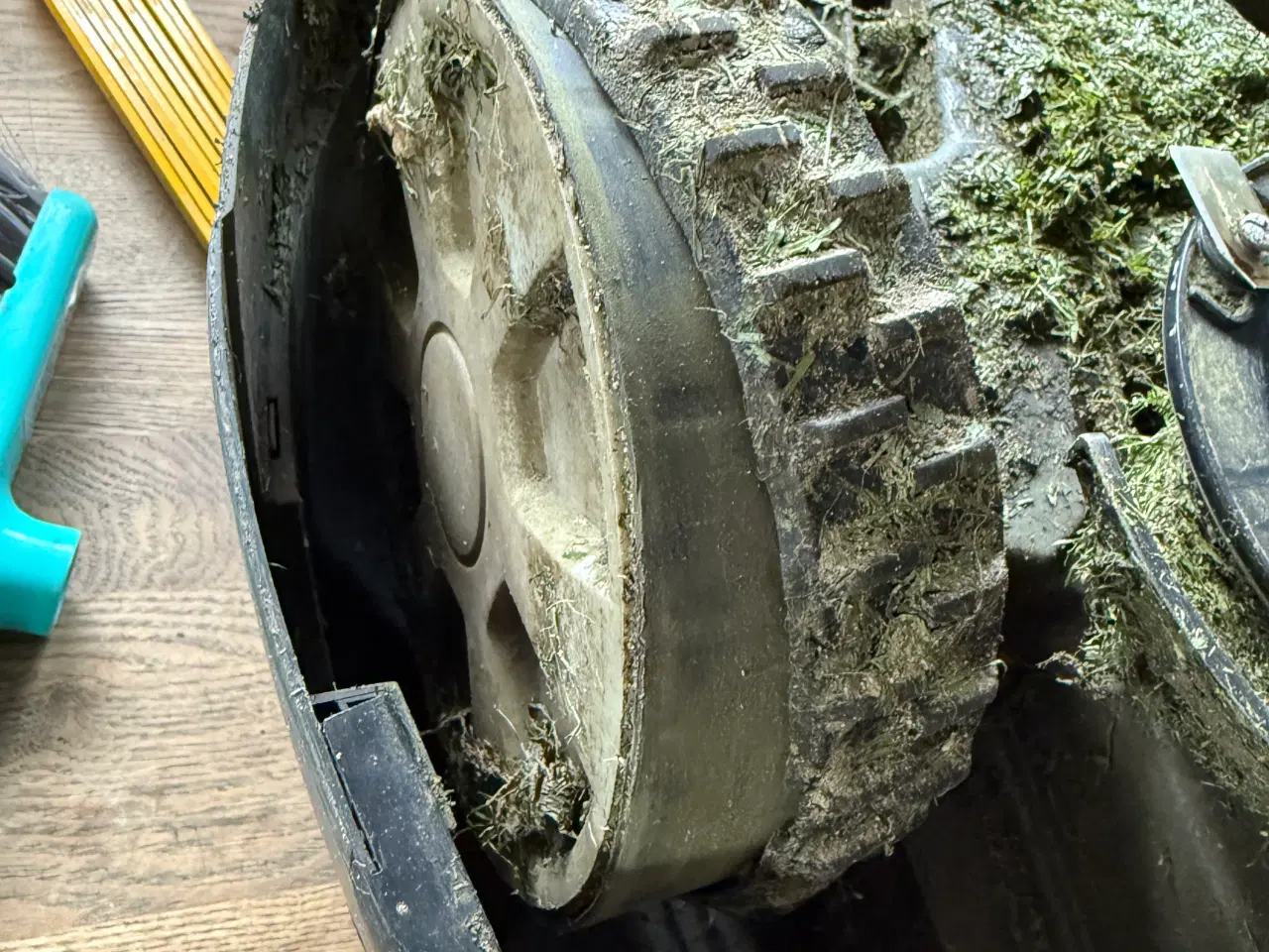 Billede 2 - Robotplæneklipper Gardena R40Li