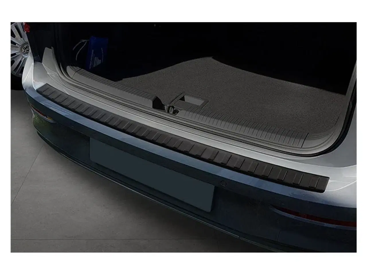 Billede 1 - Læssekantbeskytter VW Golf VIII Hatchback 2019- Matsort