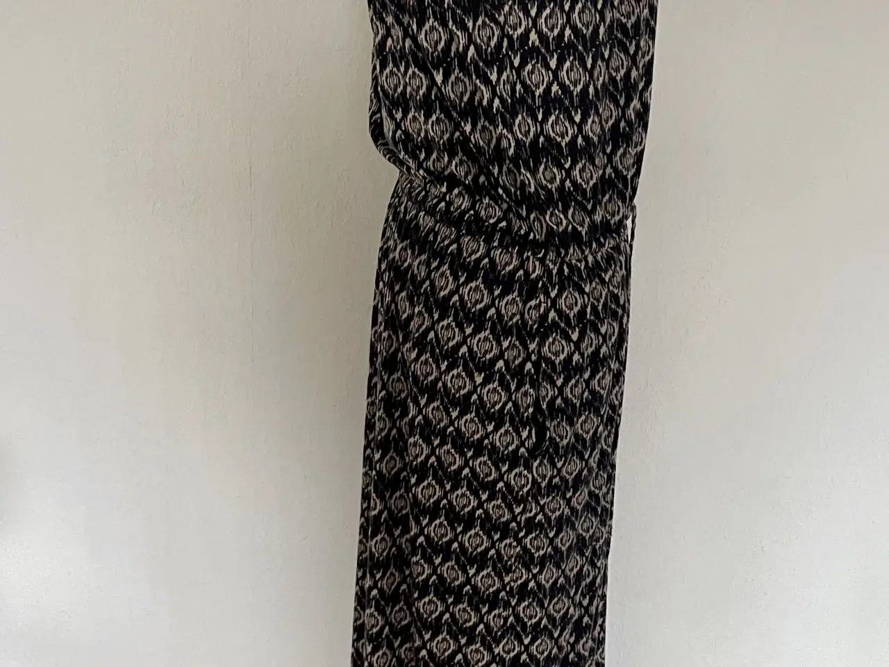 Billede 2 - NEDSAT lang kjole fra Accessorize, str. 44