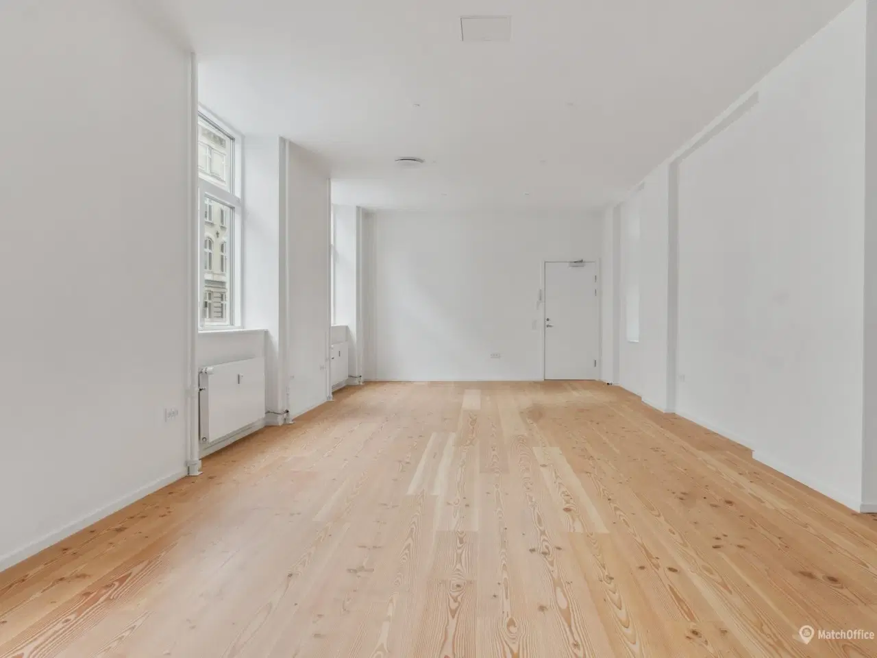 Billede 1 - Eftertragtede kontor på Vesterbro