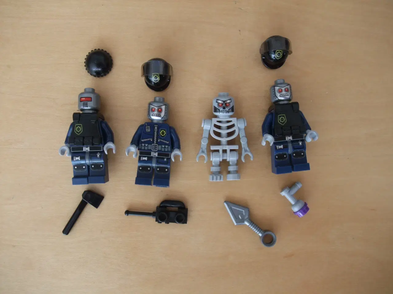 Billede 4 - Lego Robo Figurer