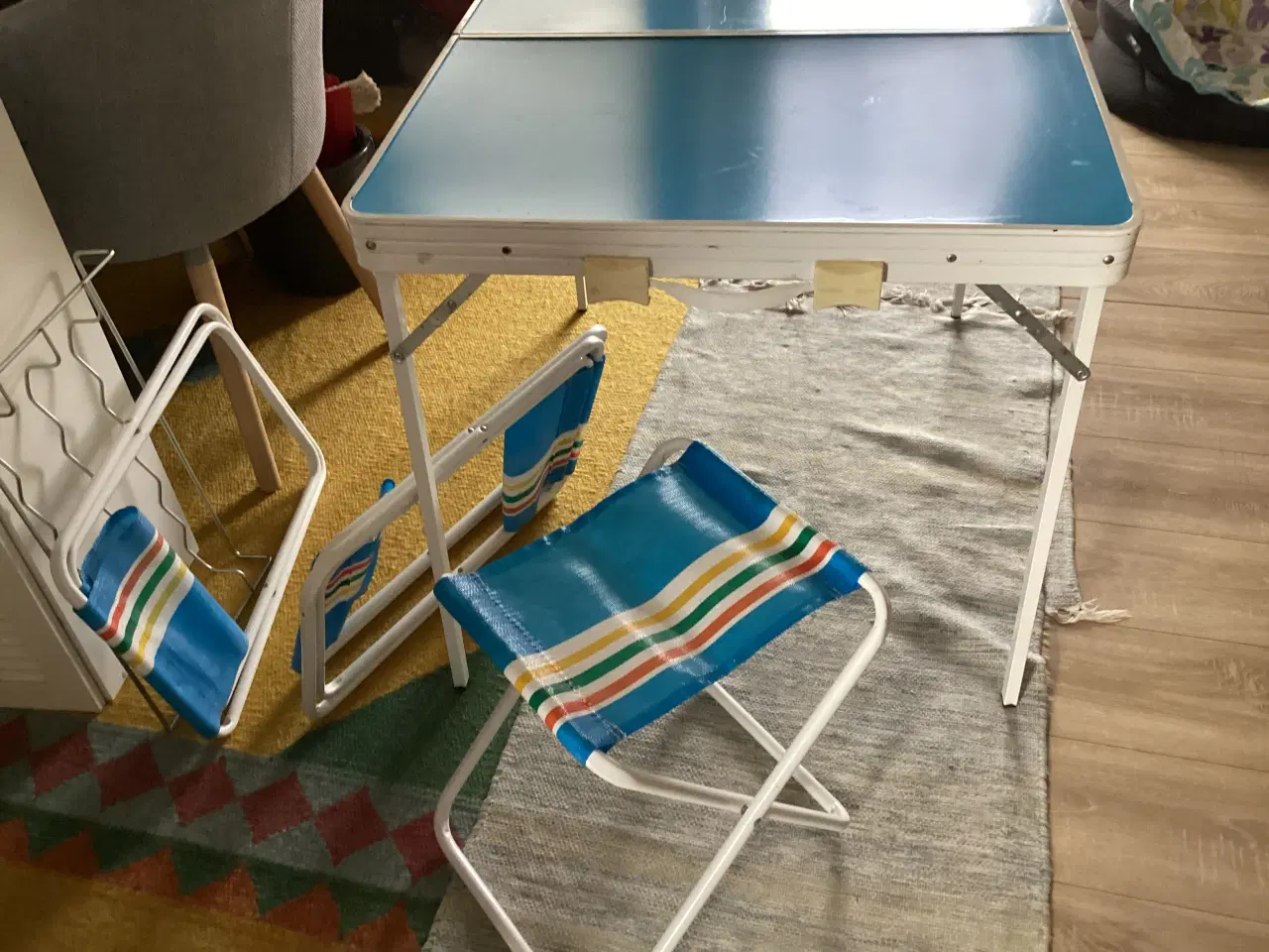 Billede 5 - Fint gammelt  campingbord i metal