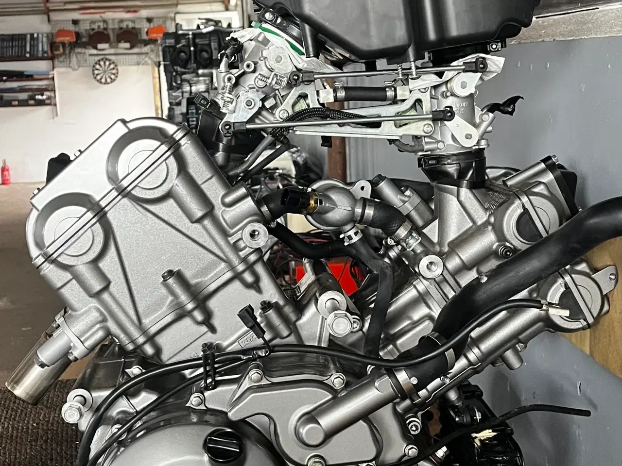 Billede 4 - Suzuki SV650S ny motor