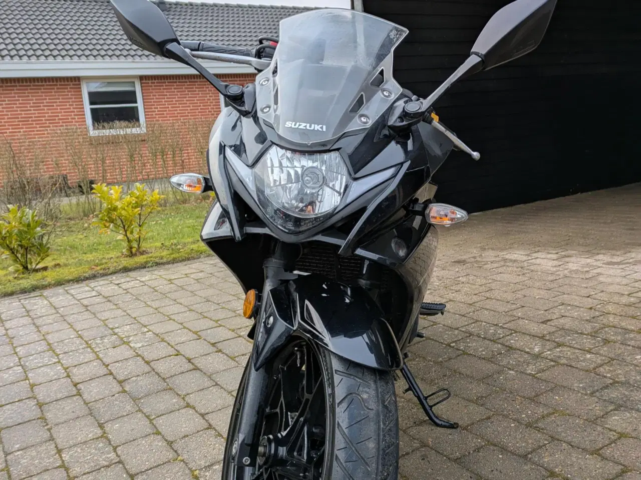 Billede 1 - <suzuki GSX 250 R