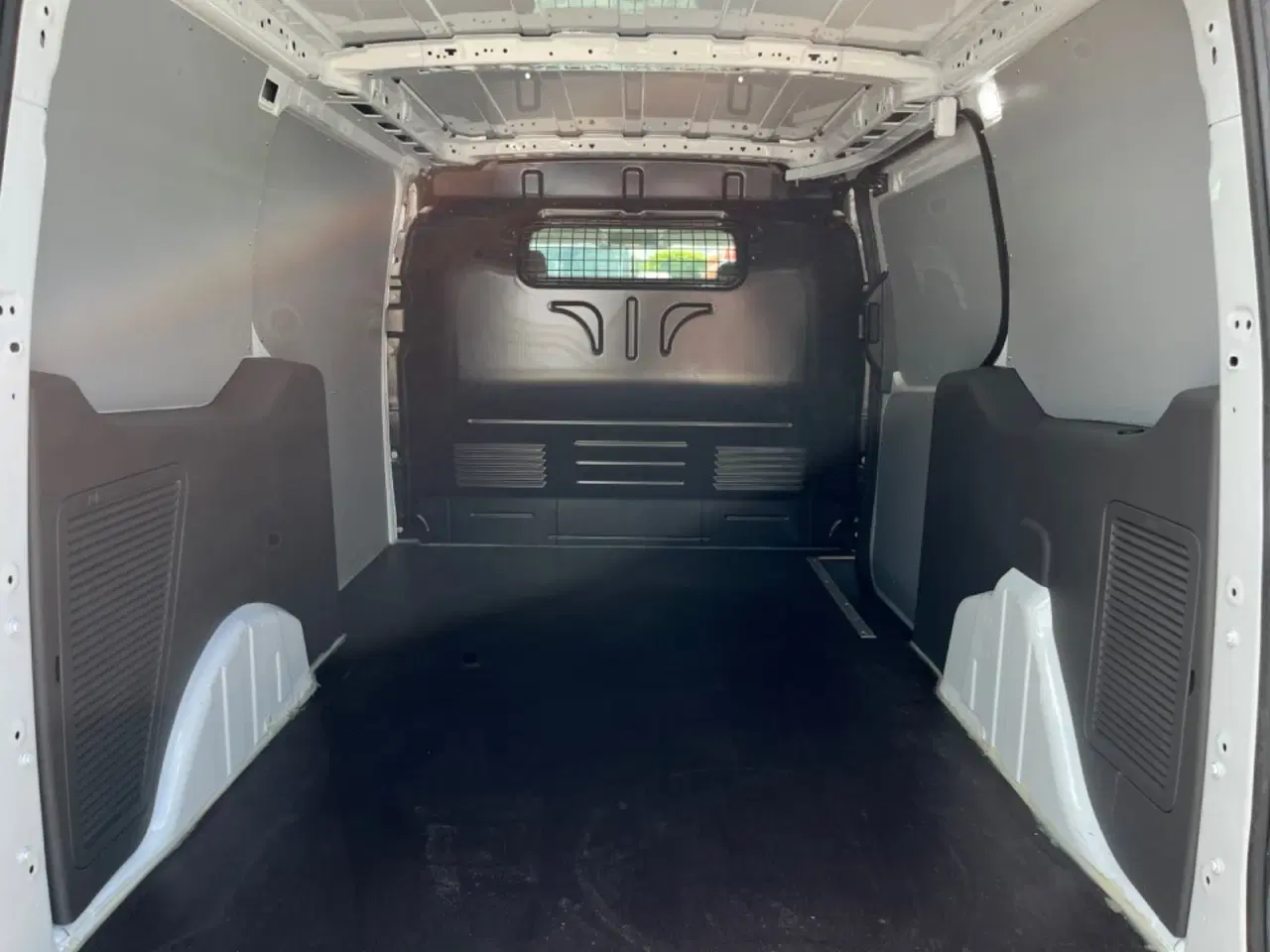 Billede 12 - Ford Transit Connect 1,5 EcoBlue Trend aut. lang