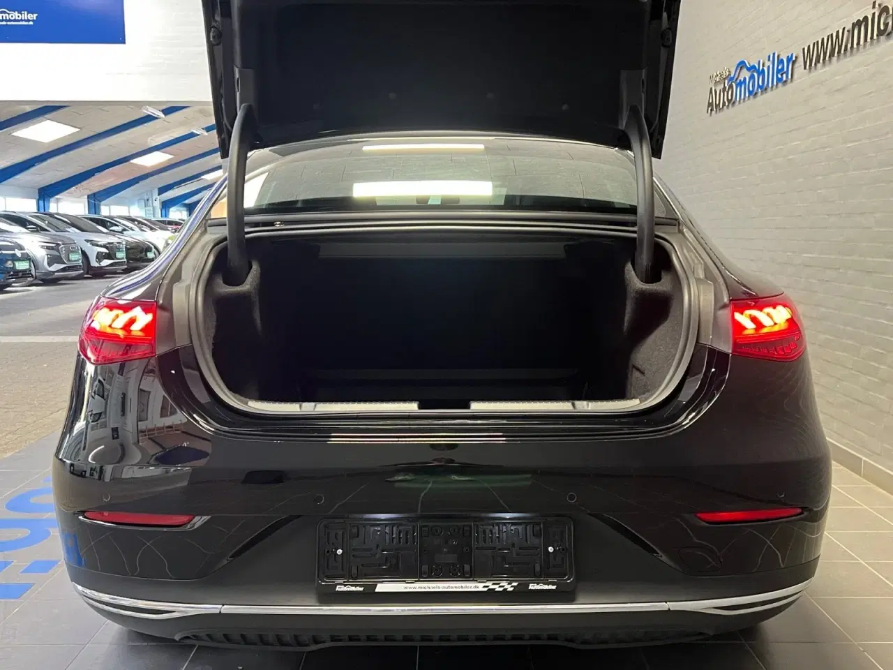 Billede 6 - Mercedes EQE350  Electric Art