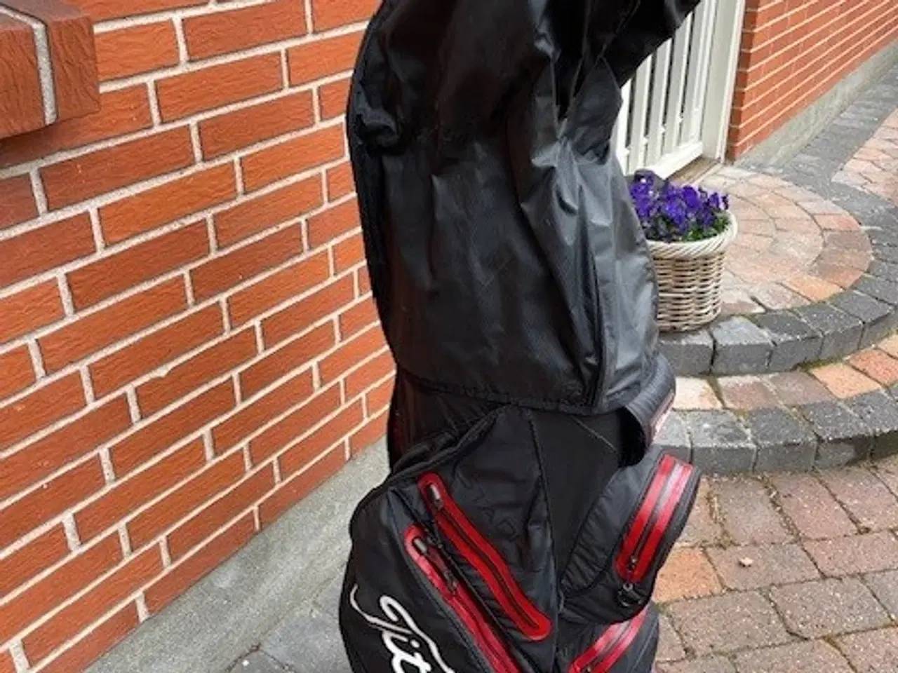 Billede 7 - Titleist golfbag med bæresele og cover
