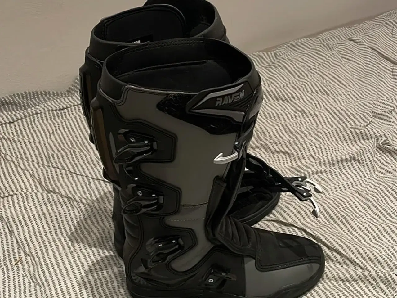 Billede 2 - Raven Cross Støvler (44)