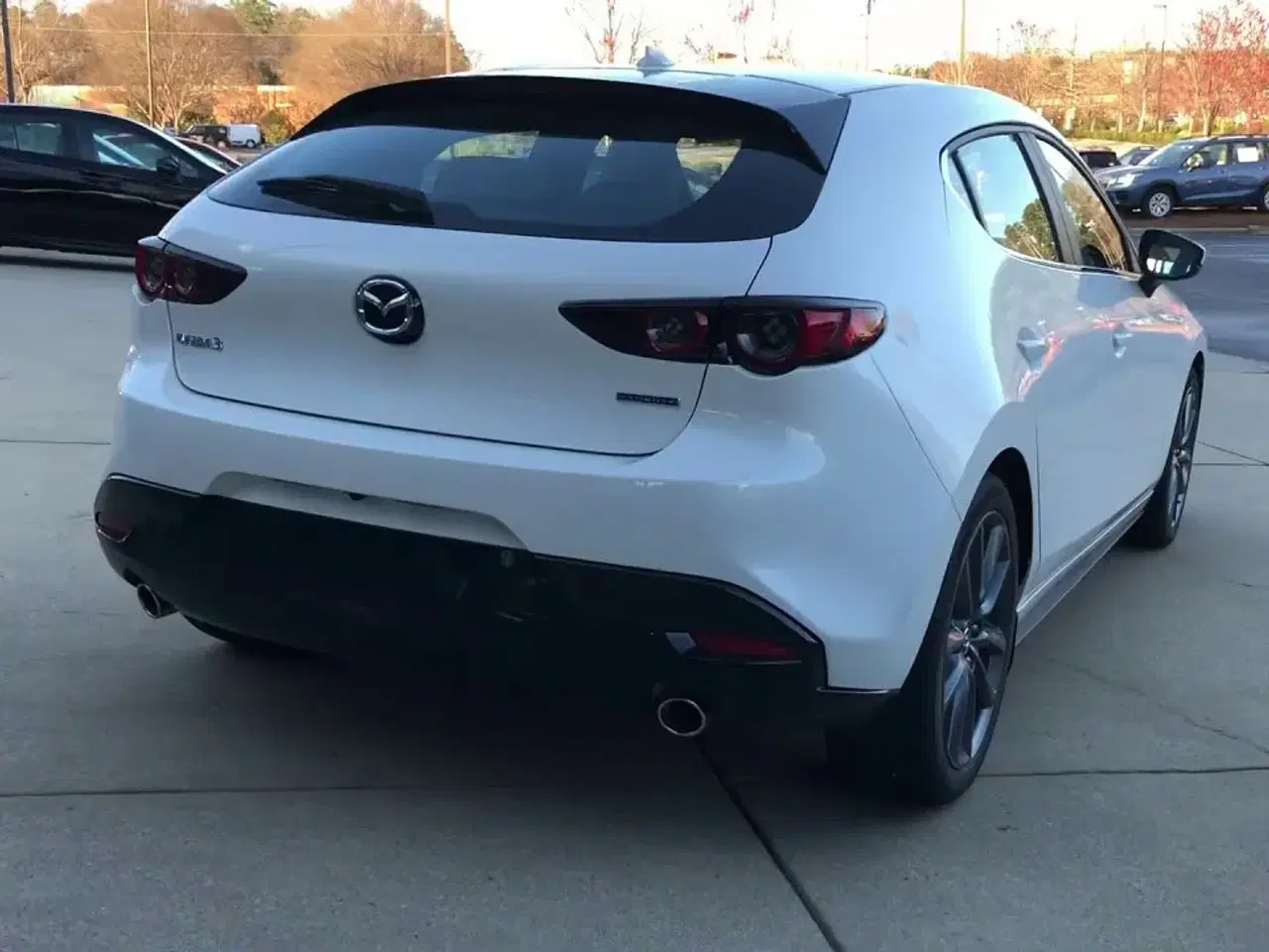 Billede 1 - Mazda 3 bagkofanger