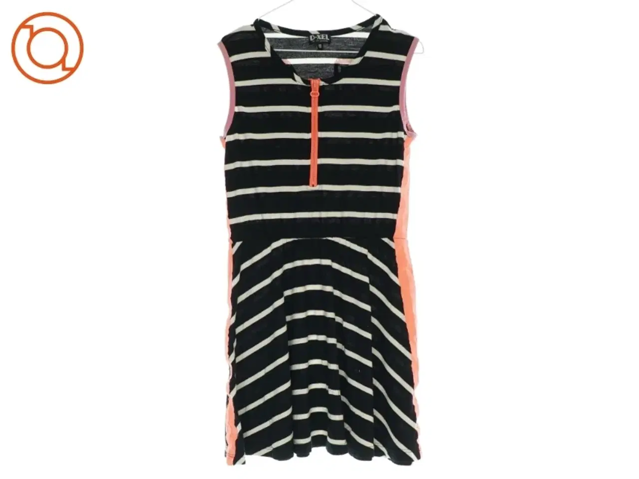 Billede 1 - Kjole fra D-xel (str. 10 år)