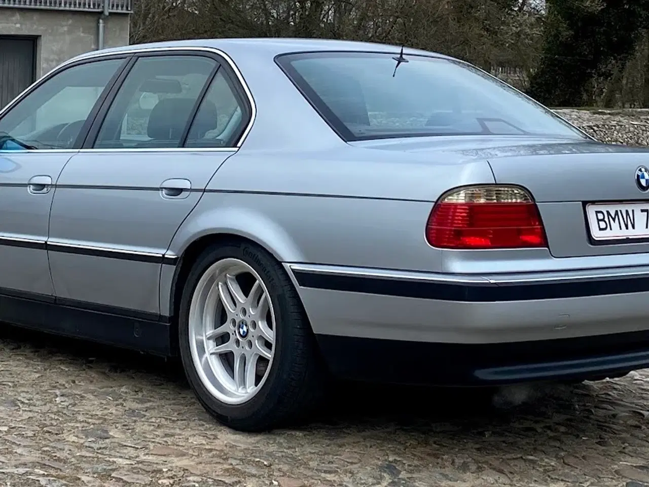Billede 1 - BMW e38 750i 1998 196.000km ( uden afgift )