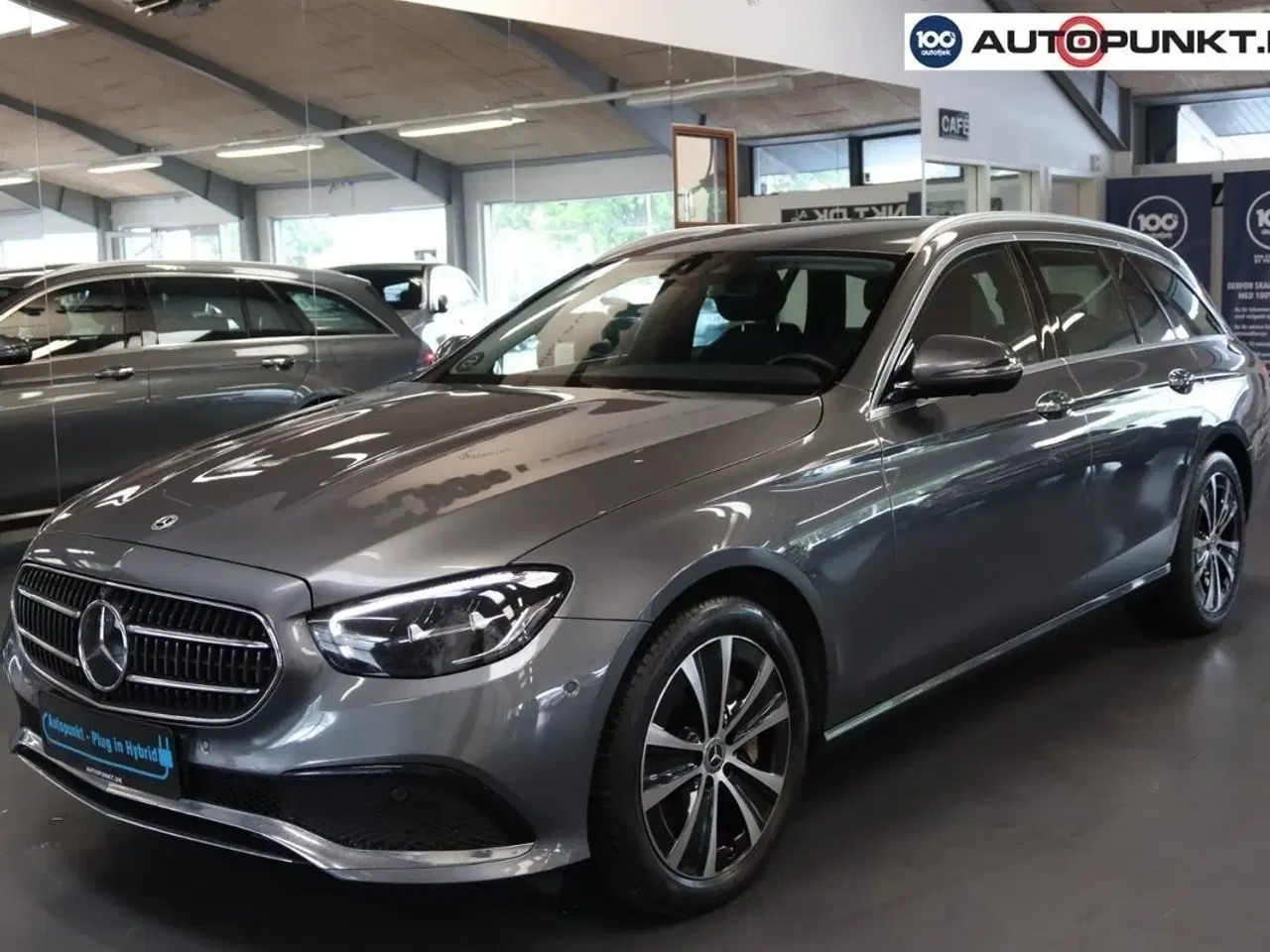 Billede 1 - Mercedes E300 de 2,0 Advantage stc. aut.