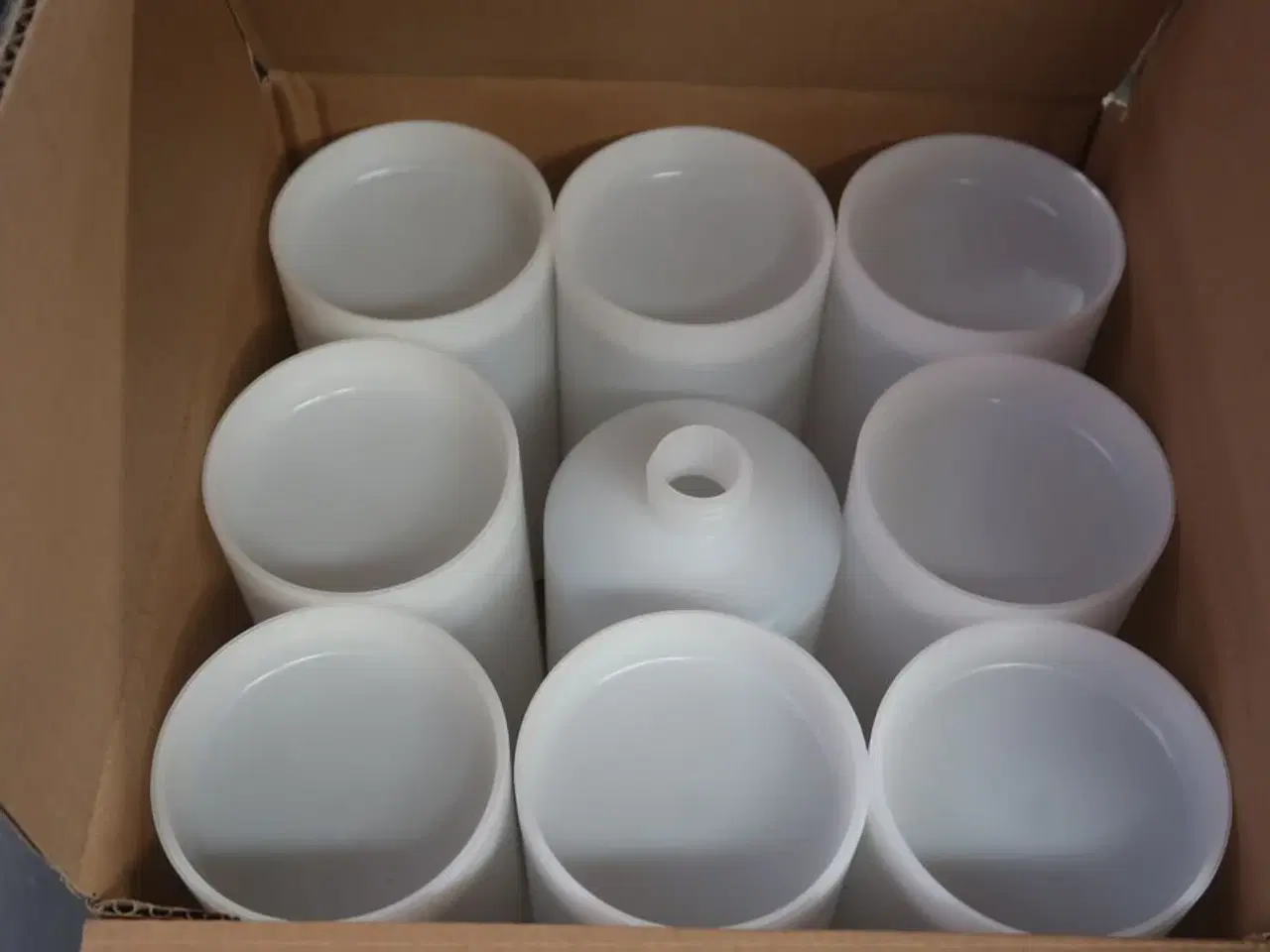Billede 2 - Dispenser flaske 9 stk. 0,65-0,71 ltr Prince Castle (Ubrugt)